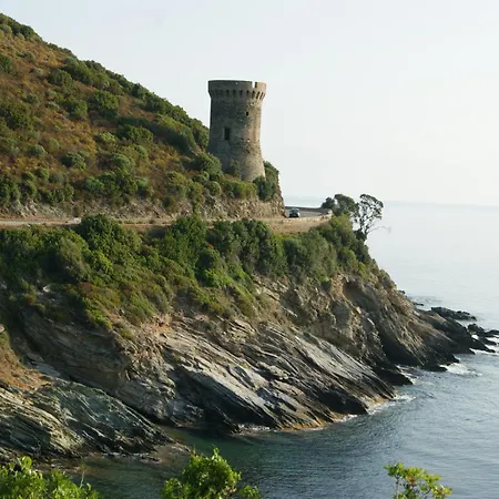 Vue Sur à Santa Severa - Les Cyprès Appartamento Cagnano