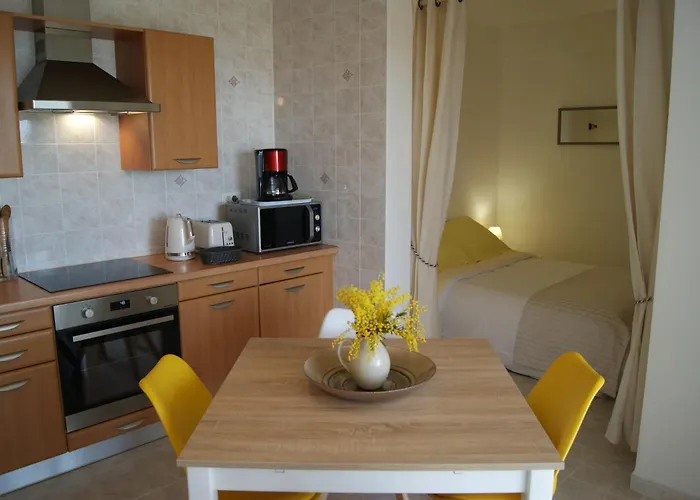 Appartement Vue Sur A Santa Severa - Les Cypres